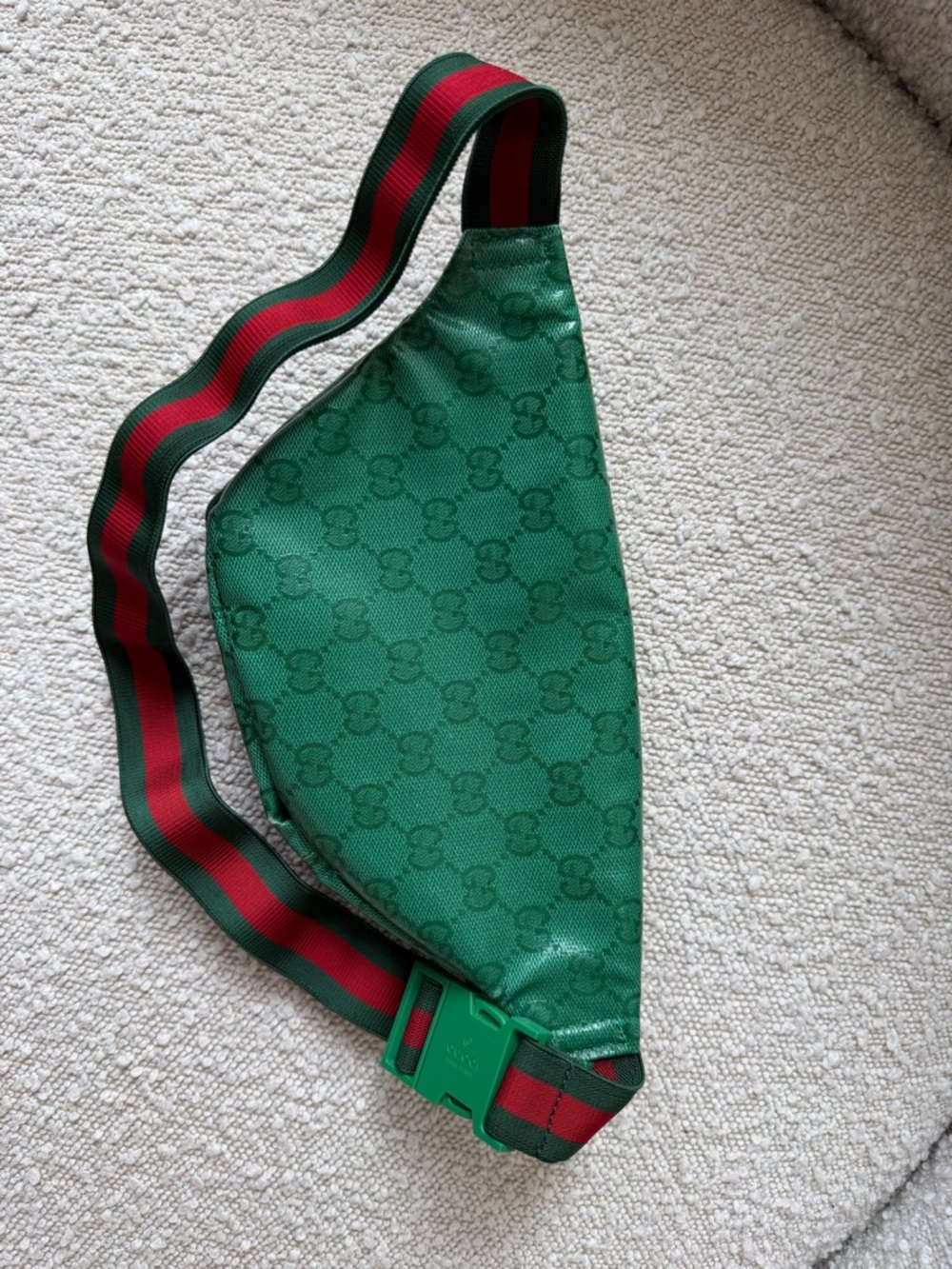 Gucci KIDS Green Monogram Stripe Belt Bag - Picture 5 of 9